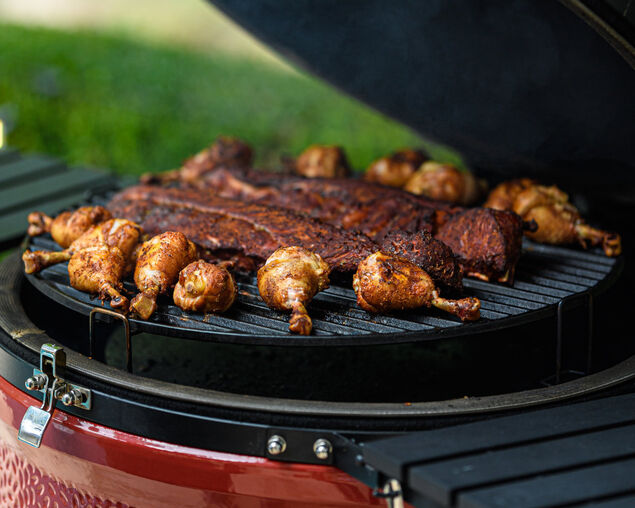 Kamado Classic Joe™ BBQ Grill - Classic Series III - Camping Australia